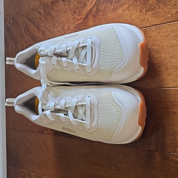 Keen Women's Sparta 2 (Aluminum Toe) Shoes Tan 8,8.5 - Picture 2 of 8